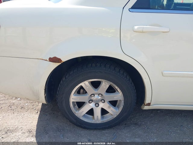 2007 Chrysler 300 მანქანა იყიდება აუქციონზე, vin: 2C3KA53G17H659436, აუქციონის ნომერი: 44743955