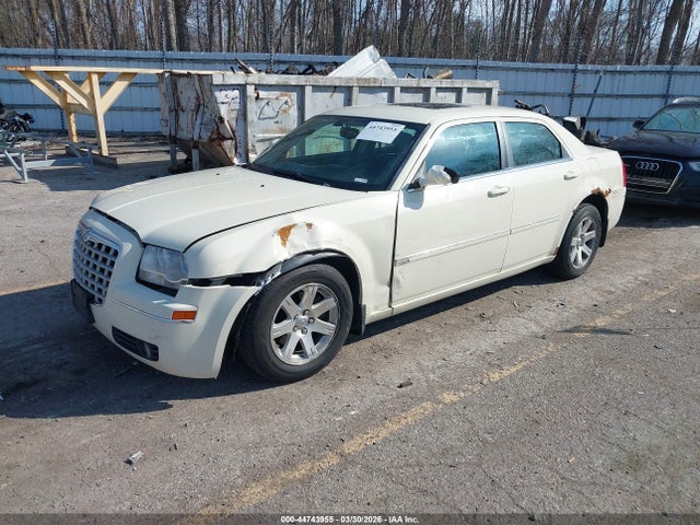 2007 Chrysler 300 მანქანა იყიდება აუქციონზე, vin: 2C3KA53G17H659436, აუქციონის ნომერი: 44743955