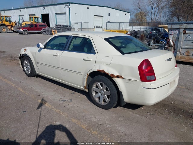 2007 Chrysler 300 მანქანა იყიდება აუქციონზე, vin: 2C3KA53G17H659436, აუქციონის ნომერი: 44743955
