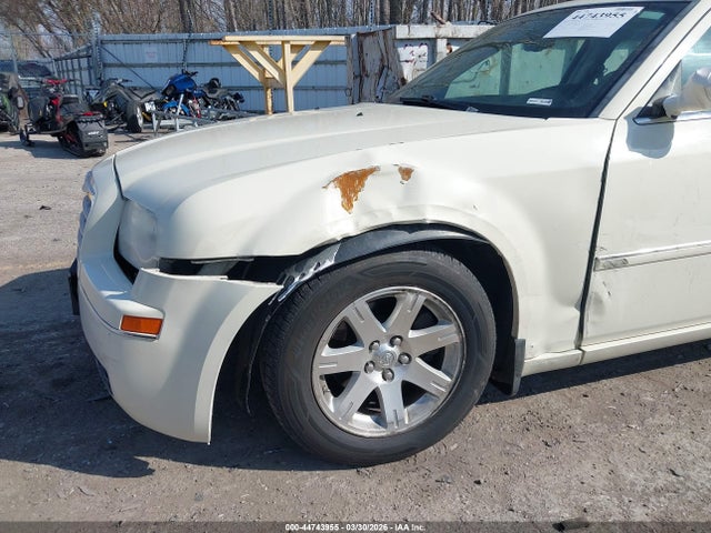 2007 Chrysler 300 მანქანა იყიდება აუქციონზე, vin: 2C3KA53G17H659436, აუქციონის ნომერი: 44743955