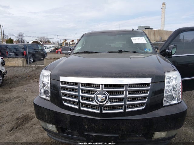 2011 CADILLAC ESCALADE ESV 1GYS4HEF1BR102229 Photo 5