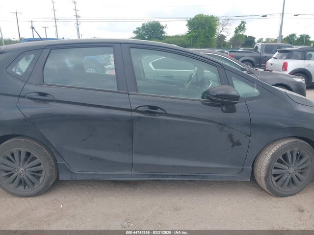 3HGGK5H62JM712640 Honda Fit Sport