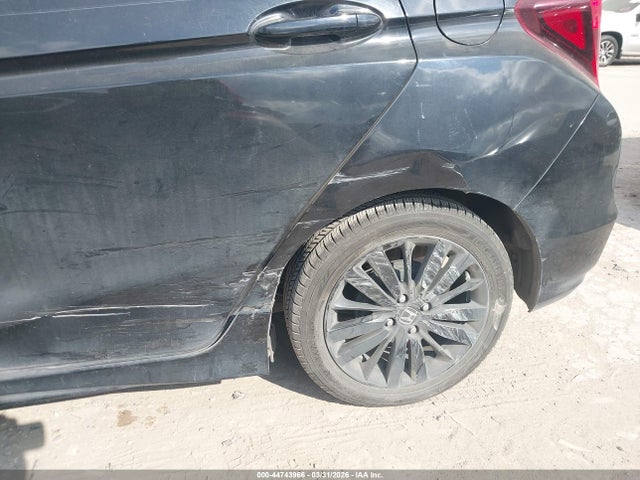 3HGGK5H62JM712640 Honda Fit Sport