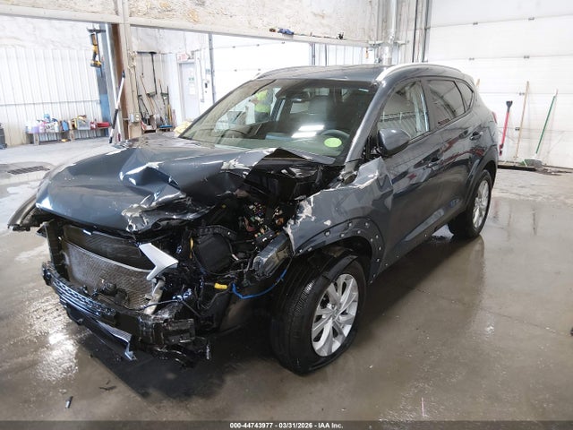 Hyundai Tucson Value 2019 KM8J3CA48KU984696 Image 2