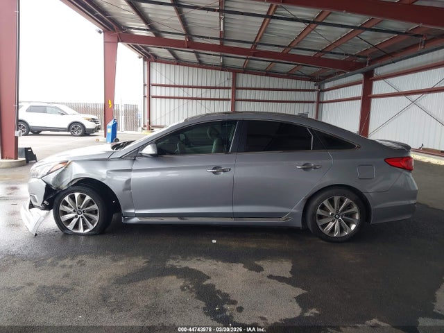 Hyundai Sonata Sport 2016 5NPE34AF8GH399082 Image 15