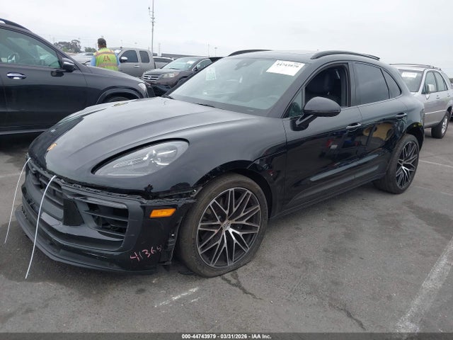 WP1AG2A51RLB40946 Porsche MACAN S