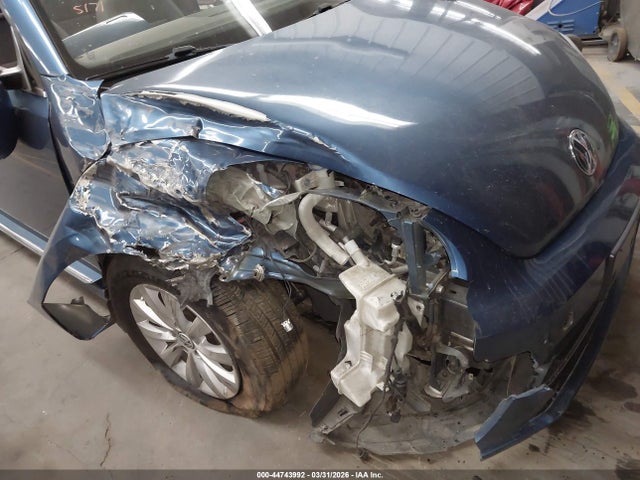 2018 Volkswagen Beetle 2.0t Coast/2.0t S/2.0t Se მანქანა იყიდება აუქციონზე, vin: 3VW5DAAT2JM505171, აუქციონის ნომერი: 44743992