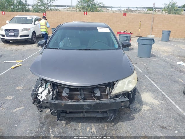 44744002 :رقم المزاد ، 4T1BD1FK9DU095342 vin ، 2013 Toyota Camry Hybrid Le مزاد بيع