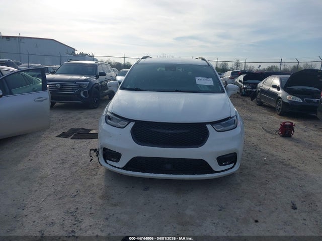 Продажа на аукционе авто 2021 Chrysler Pacifica Touring L, vin: 2C4RC1BG5MR531009, номер лота: 44744006