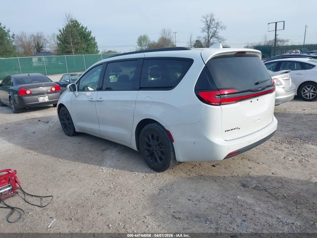 Продажа на аукционе авто 2021 Chrysler Pacifica Touring L, vin: 2C4RC1BG5MR531009, номер лота: 44744006