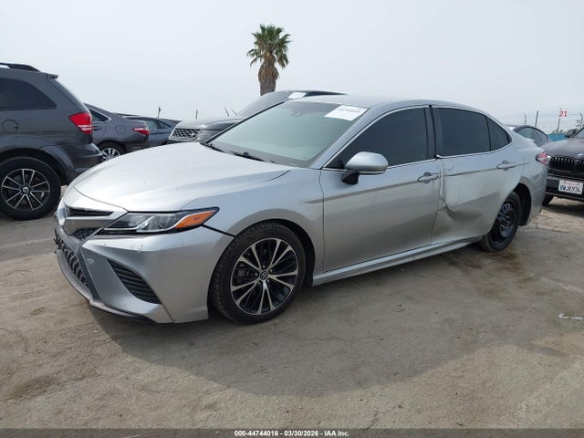 4T1B11HK4JU570669 Toyota CAMRY SE
