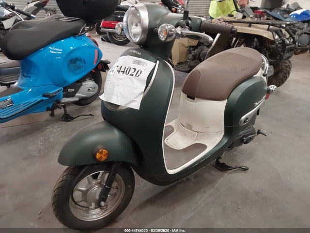 JH2AF7714PK602853 Honda NCW50
