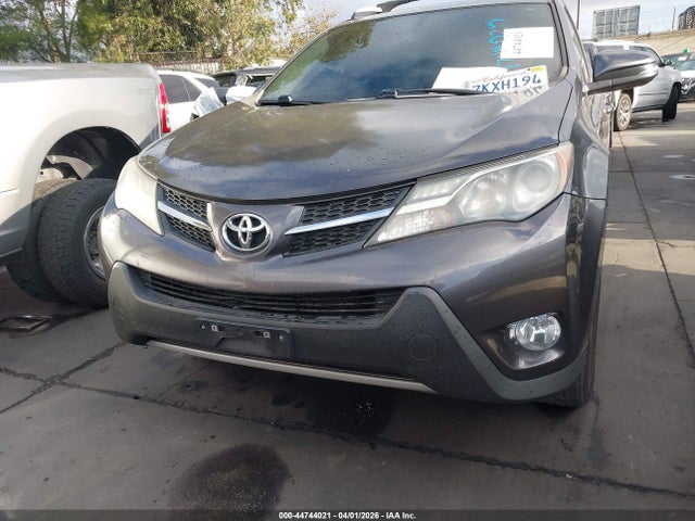 2T3WFREVXFW190623 Toyota RAV4