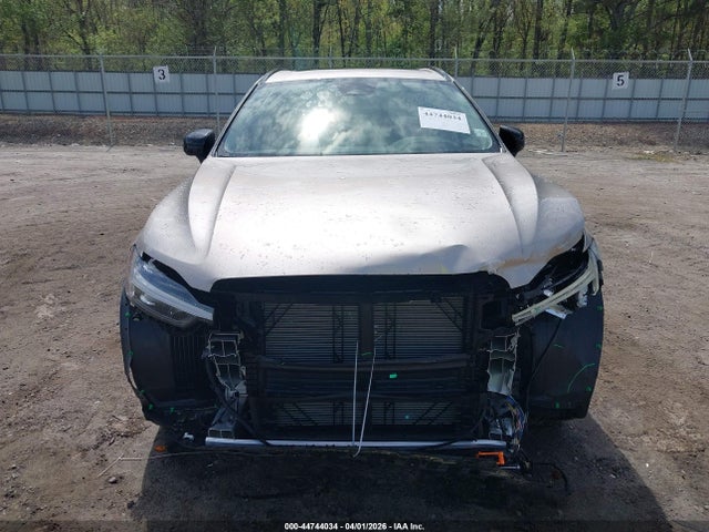 2026 Volvo Xc60 B5 Ultra მანქანა იყიდება აუქციონზე, vin: YV4M12RM4T1361758, აუქციონის ნომერი: 44744034