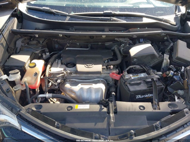 Toyota Rav4 Xle 2018 2T3WFREV1JW479334 Image 10