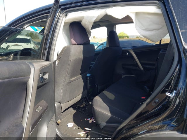 Toyota Rav4 Xle 2018 2T3WFREV1JW479334 Image 8