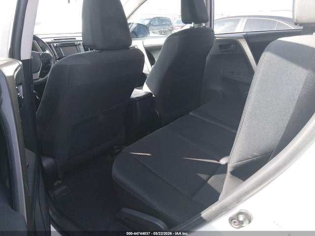 44744037 :رقم المزاد ، 2T3BFREV1FW392460 vin ، 2015 Toyota Rav4 Le مزاد بيع