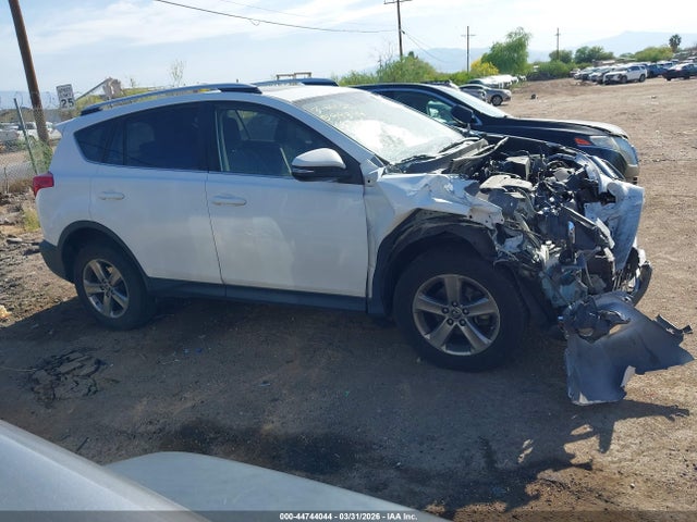 Toyota Rav4 Xle 2015 JTMRFREV4FD109982 Image 13