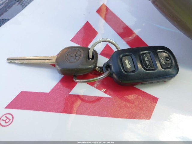 44744048 :رقم المزاد ، JTDBF32KX50164189 vin ، 2005 Toyota Camry Xle V6 مزاد بيع