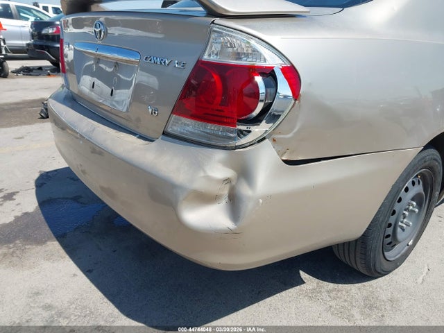 44744048 :رقم المزاد ، JTDBF32KX50164189 vin ، 2005 Toyota Camry Xle V6 مزاد بيع