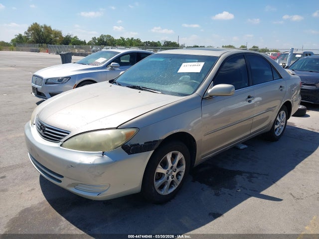 44744048 :رقم المزاد ، JTDBF32KX50164189 vin ، 2005 Toyota Camry Xle V6 مزاد بيع