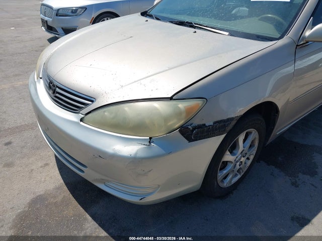 44744048 :رقم المزاد ، JTDBF32KX50164189 vin ، 2005 Toyota Camry Xle V6 مزاد بيع