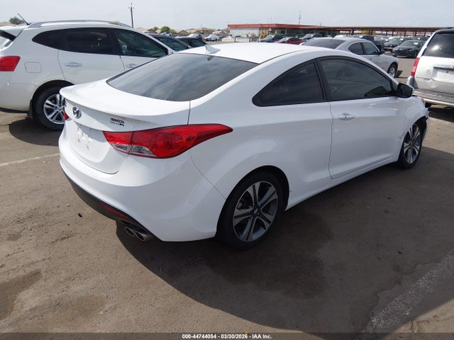 2013 Hyundai Elantra Se მანქანა იყიდება აუქციონზე, vin: KMHDH6AE7DU001549, აუქციონის ნომერი: 44744054