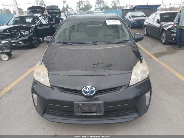 Toyota Prius Two 2014 JTDKN3DU2E0372990 Image 13