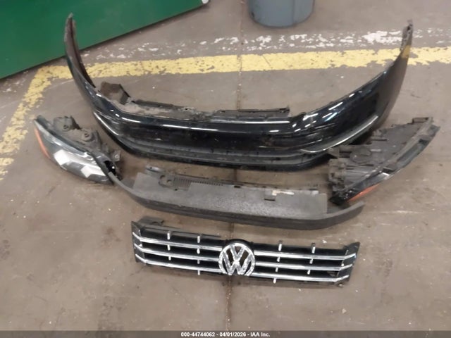 Продажа на аукционе авто 2014 Volkswagen Passat 2.0l Tdi Se, vin: 1VWBN7A35EC087327, номер лота: 44744062