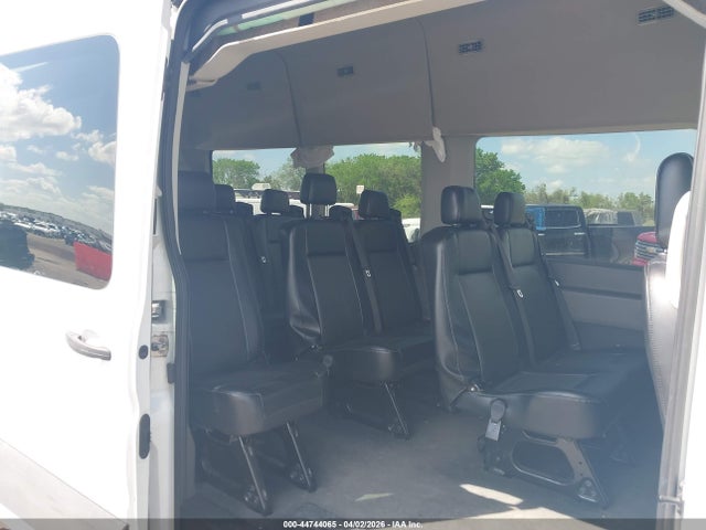 44744065 :رقم المزاد ، 1FBVU4X85LKB07989 vin ، 2020 Ford Transit-350 Passenger Van Xl مزاد بيع