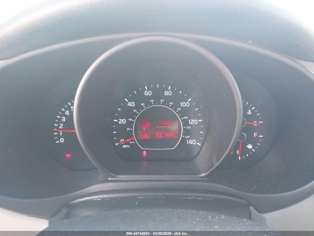KNDJN2A2XG7307047 KIA Soul