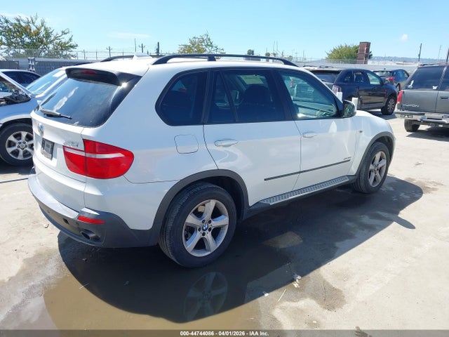 2010 BMW X5 5UXFE4C5XAL385138 Photo 3