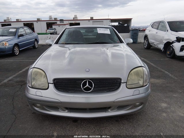Продажа на аукционе авто 2001 Mercedes-benz Slk 320, vin: WDBKK65F31F217865, номер лота: 44744099