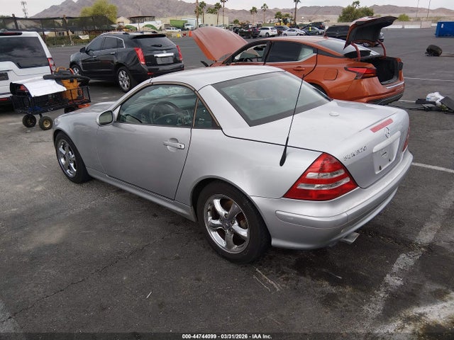 Продажа на аукционе авто 2001 Mercedes-benz Slk 320, vin: WDBKK65F31F217865, номер лота: 44744099