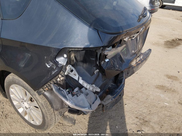 44744104 :رقم المزاد ، JF1GH6B61BH822375 vin ، 2011 Subaru Impreza 2.5i Premium مزاد بيع