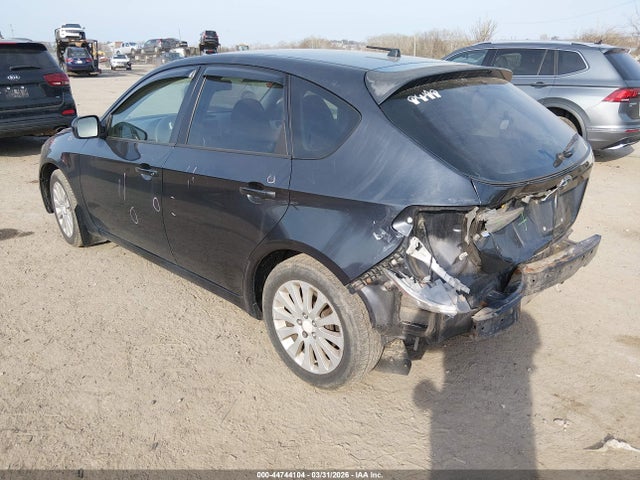 2011 SUBARU IMPREZA JF1GH6B61BH822375 Photo 2