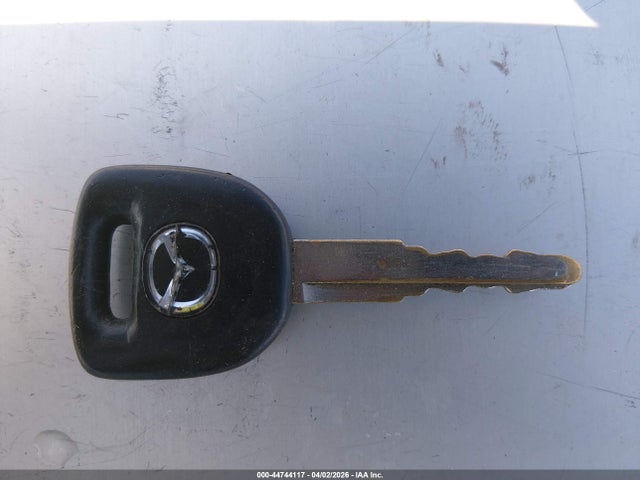 44744117 :رقم المزاد ، JM1BK12F381849197 vin ، 2008 Mazda Mazda3 I مزاد بيع
