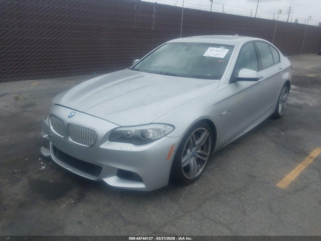2013 Bmw 550i მანქანა იყიდება აუქციონზე, vin: WBAFR9C58DDX79915, აუქციონის ნომერი: 44744127