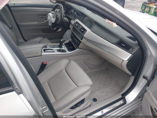 2013 Bmw 550i მანქანა იყიდება აუქციონზე, vin: WBAFR9C58DDX79915, აუქციონის ნომერი: 44744127