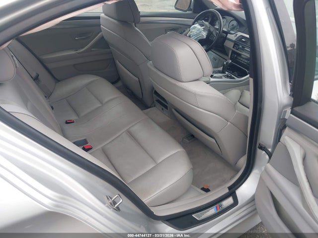 2013 Bmw 550i მანქანა იყიდება აუქციონზე, vin: WBAFR9C58DDX79915, აუქციონის ნომერი: 44744127
