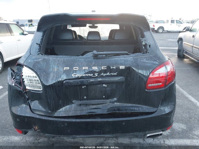 44744129 :رقم المزاد ، WP1AE2A25CLA92452 vin ، 2012 Porsche Cayenne Hybrid S مزاد بيع