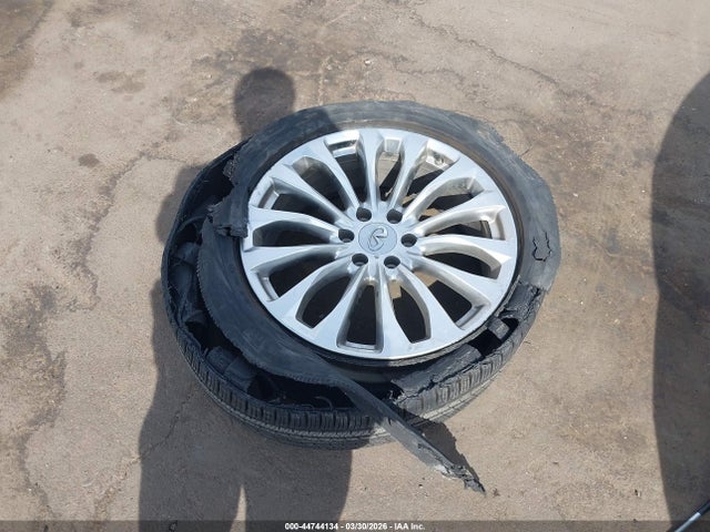 2017 Infiniti Qx80 მანქანა იყიდება აუქციონზე, vin: JN8AZ2NE9H9160769, აუქციონის ნომერი: 44744134