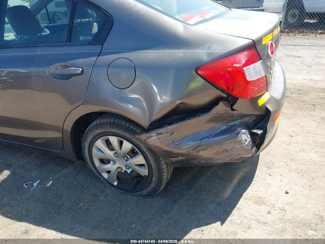 Aukcja sprzedaży 2012 Honda Civic Lx, vin: 2HGFB2F56CH561047, numer aukcji: 44744140