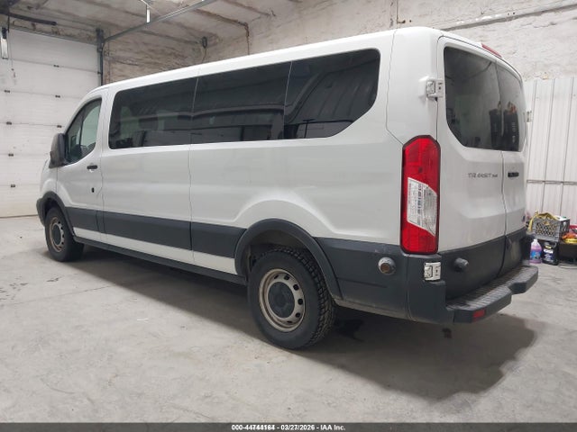 1FBZX2ZMXJKB18913 Ford Transit-350 Xl