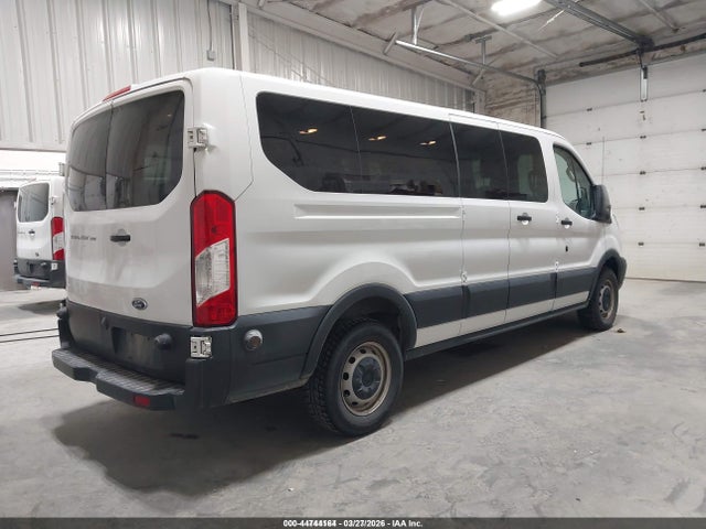 1FBZX2ZMXJKB18913 Ford Transit-350 Xl