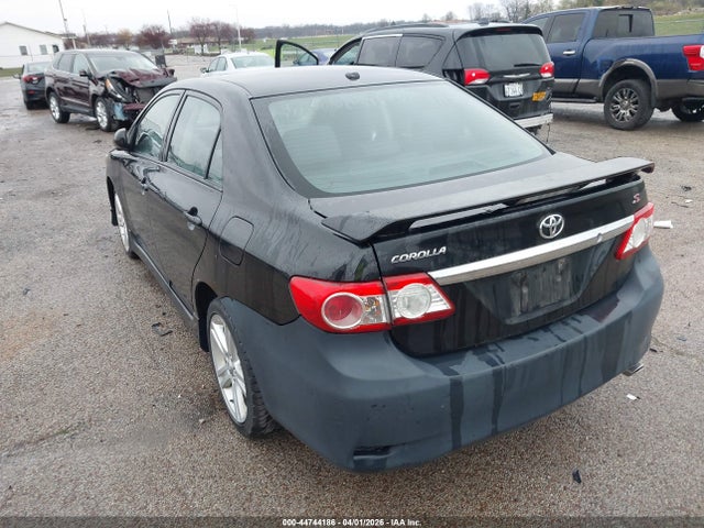 2013 TOYOTA COROLLA 2T1BU4EE0DC051177 Photo 2