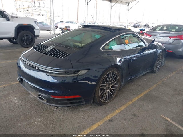 44744212 :رقم المزاد ، WP0AA2A98MS206445 vin ، 2021 Porsche 911 Carrera/carrera 4 مزاد بيع
