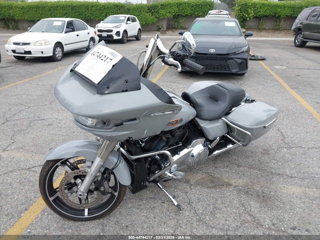 Harley-Davidson FLTRX 2024 1HD1KH723RB624962 Image 2
