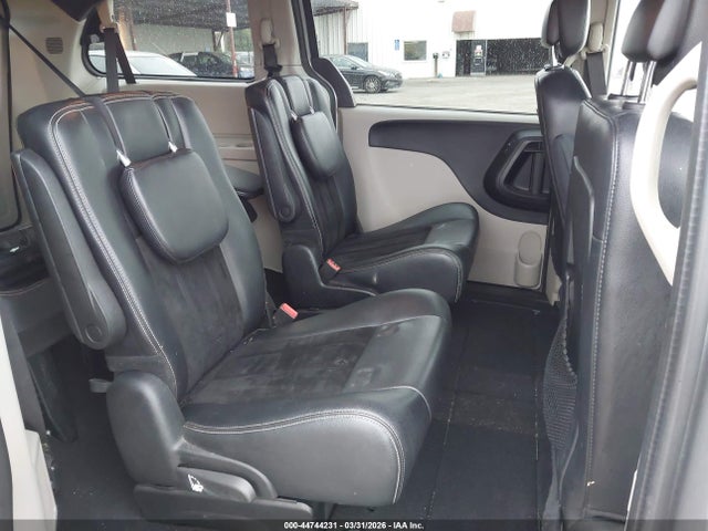 2C4RDGCG3HR546998 Dodge Grand Caravan Sxt