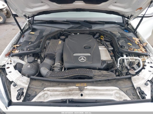 44744235 :رقم المزاد ، 55SWF4JB4GU143639 vin ، 2016 Mercedes-benz C 300 مزاد بيع